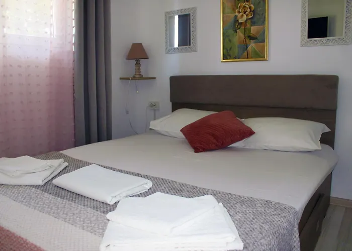 ゲストハウス Boemul ネプトゥン