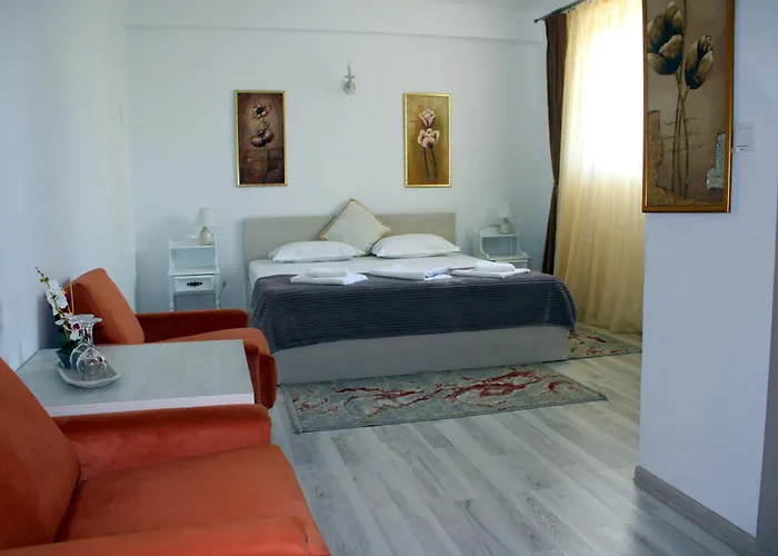 ゲストハウス Boemul ネプトゥン